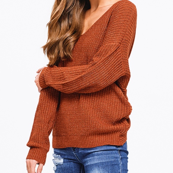 RESTOCKED!  NWT Twisted Knotted Back Boho Sweater - Picture 5 of 8